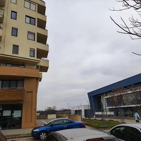 Tisza Parti Luxus Apartman Appartamento