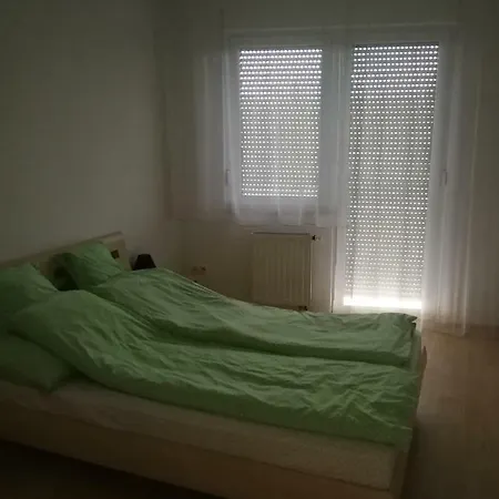 Tisza Parti Luxus Apartman Appartamento